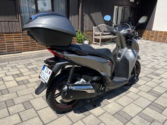 HONDA SH 300i - 4