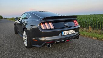 PRENÁJOM Ford Mustang 5.0 - 4
