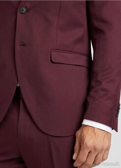 Predám oblek Jack & Jones veľkosť 48 - 4