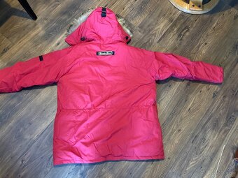 Canada Goose páperová dámska parka - 4