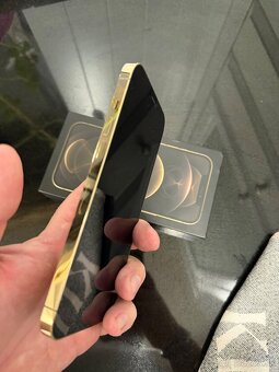 iPhone 12 pro Max gold - 4