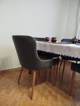 Jedálenské stoličky - 4