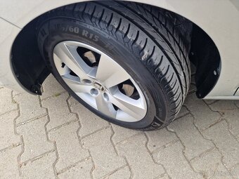 Škoda Rapid 1.0 TSi 95k Drive M5 (benzín) kup. SR - 4