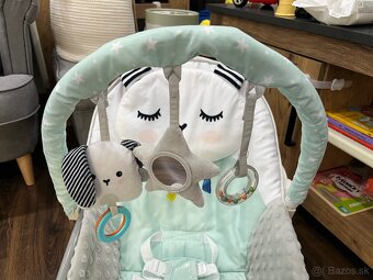 Detské hojdacie kresielko s vibráciami Ricokids - 4