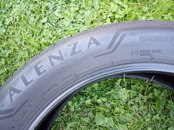 235/50 R20 100W Bridgestone letné pneumatiky 4ks - 4