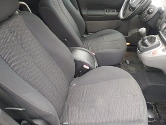 Renault Scénic Grand tour 1,5 dci 78 kW - 4