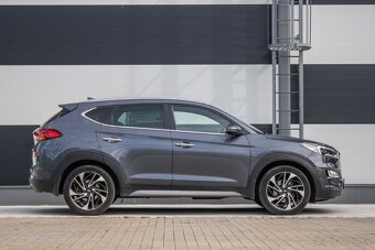 Hyundai Tucson 2.0 CRDi Premium 4x4 / AJ NA SPLÁTKY / - 4