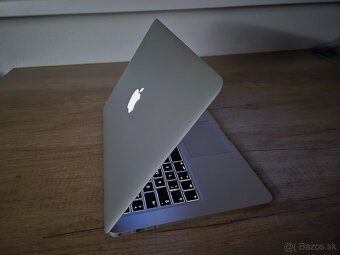 MacBook Air (13-inch, 2015) /Intel Core i5/8GB RAM/128GB SSD - 4