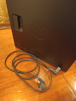 Starší HP počítač - 4