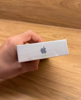 iPhone XR 64GB Black - nerozbalený, nový - 4