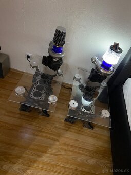 Stolik z bloku motora Audi - 4