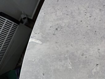 Jedálenský stôl - 4