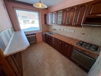 Rodinný dom v obci Jamník - 4