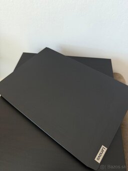 Predám herný notebook Lenovo IdeaPad Gaming 3 - 4