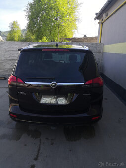Opel Zafira Tourer - 4