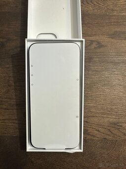 iPhone 16 Pro Max 256 GB čierny - 4