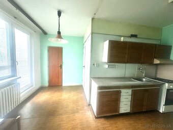Predaj slnečný 2 izbový byt Centrum I - Dubnica nad Váhom - 4