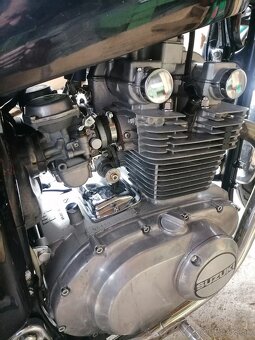 Suzuki GS 450 L - 4