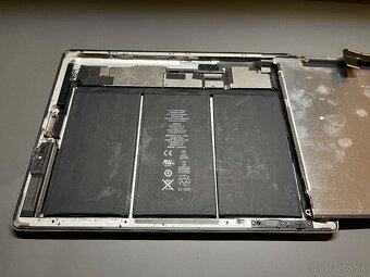 iPad na diely - 4