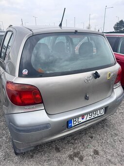 Toyota Yaris Hatchback | 2003 | Spoľahlivé a úsporné mestské - 4
