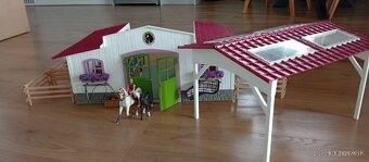 Stajna Schleich - 4