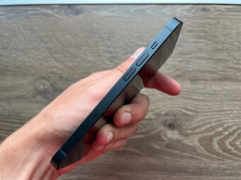 Apple iPhone 14 128 Gb - 4