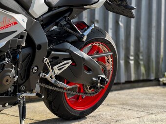 Yamaha MT 10 - 4
