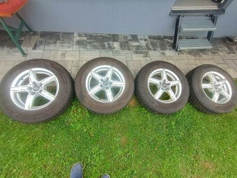 Predam zimnu sadu 4ks ALU diskov+pneu. - 4