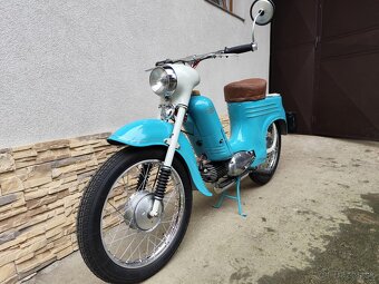 Jawa 555 - 4