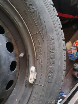 215/65 R16 - 4