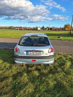 PEUGEOT 206 - 4