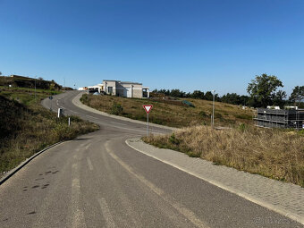 Zvýhodnená cena Stavebný pozemok Nová Dubnica Medové lúky - 4