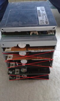3x Disketové mechaniky (FDD) 1,44" HD - 4