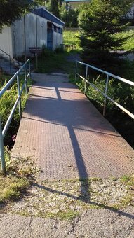 Pozemok pri Vodnom raji Vyhne - 4