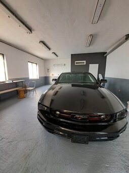 FORD MUSTANG 4.0L LIMITED - 4