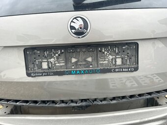 Kufrove dvere Octavia LF8H - 4