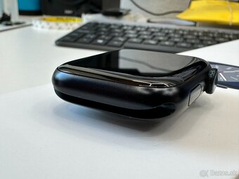 Apple watch 8 45mm Midnight Aluminium GPS - 4