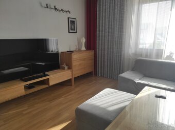 Viacgeneračný RD na predaj, Osikov. 3 x samostatný vchod - 4