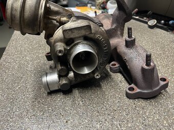 Turbo 1.9TDi 85kw AUY garrett - 4