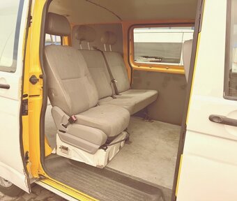 Volkswagen Transporter T5 1.9TDi 6miest. - 4
