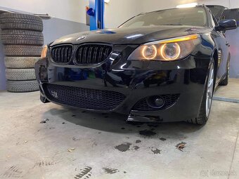 Predny M paket naraznik pre BMW E60 a E61 - 4