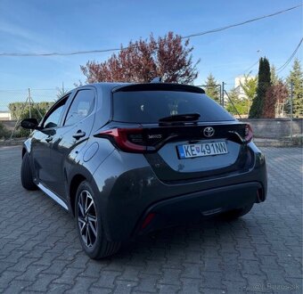 Toyota yaris 1.5 dynamic force, 2021 - 4
