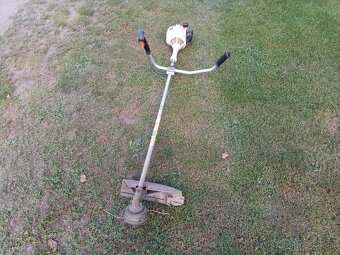 Krovinorez Stihl fs 55 ..-- - 4