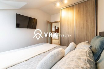 3 IZBOVÝ BYT V CENTRE MESTA, VRÁTNA UL., KOŠICE - 4