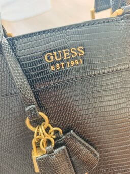 Krásna kabelka Guess - 4