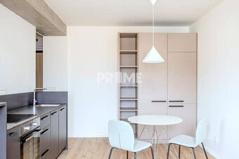 U NÁS  MODERNÝ 1,5i byt, REKONŠTRUKCIA, Budyšínska ulica, - 4