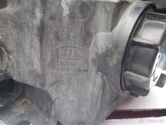 Predne svetla ceed I - 4