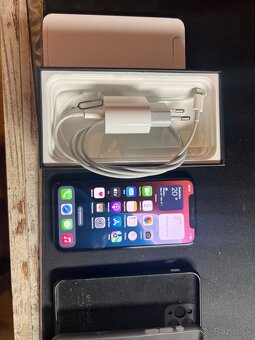 iPhone 11pro  green - 4