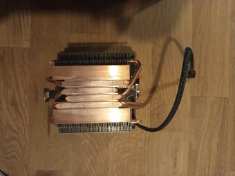 AMD Ryzen 7 2700X - 4