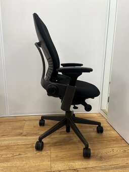 Steelcase Leap V2 (Showroommodel) - 4